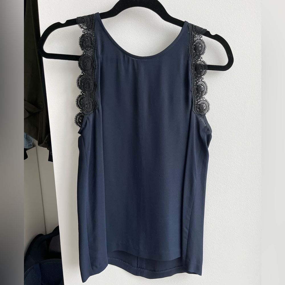 Club Monaco top